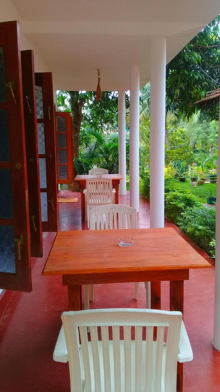 Mountain Heaven Inn Mirissa Exterior foto